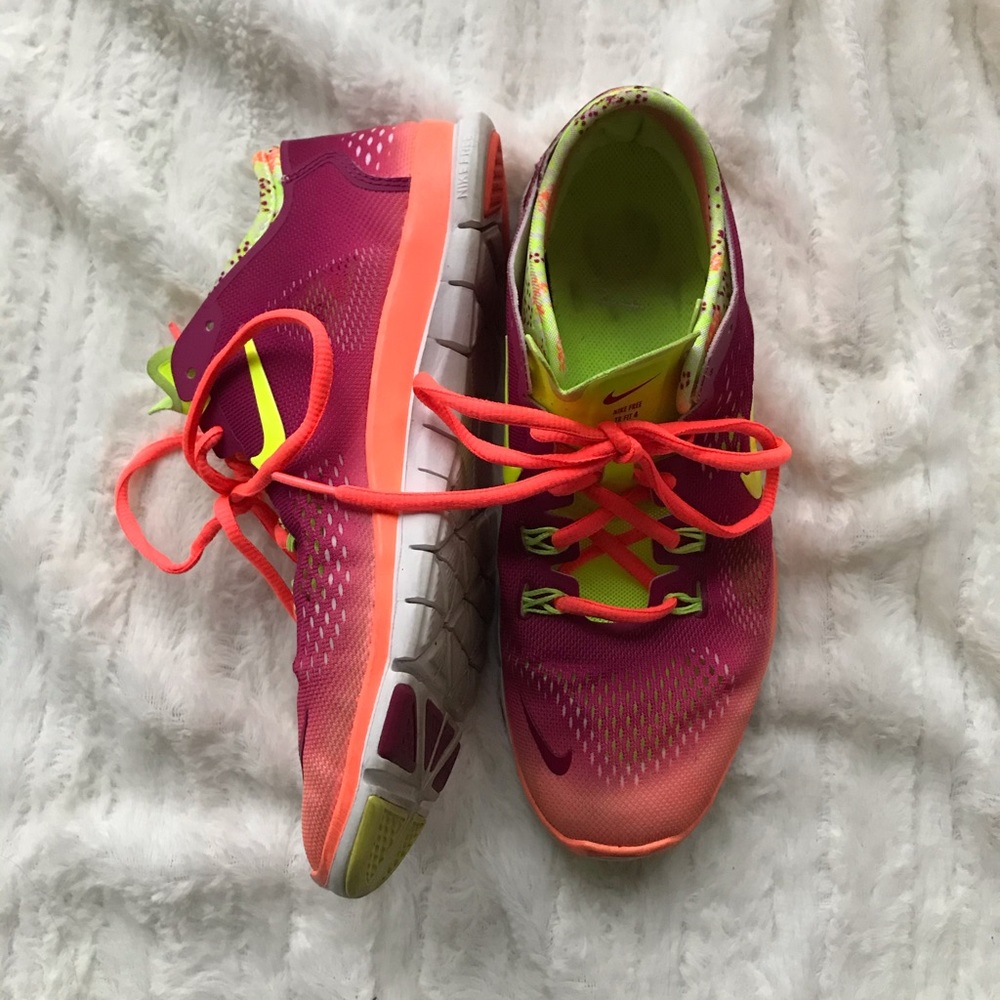 Nike Free Run TR Fit 4 - Pink and Lime Green